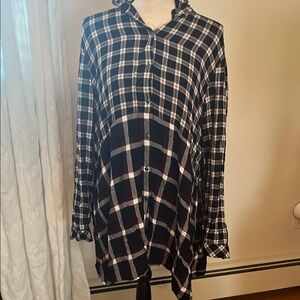 JJs House Black Red and White Plaid Tunic